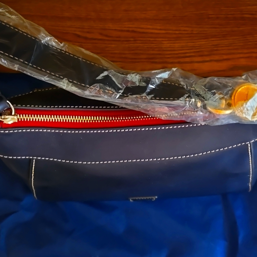 Dooney & Bourke Cassidy Hobo Navy Florentine leather NWT - Picture 3 of 15
